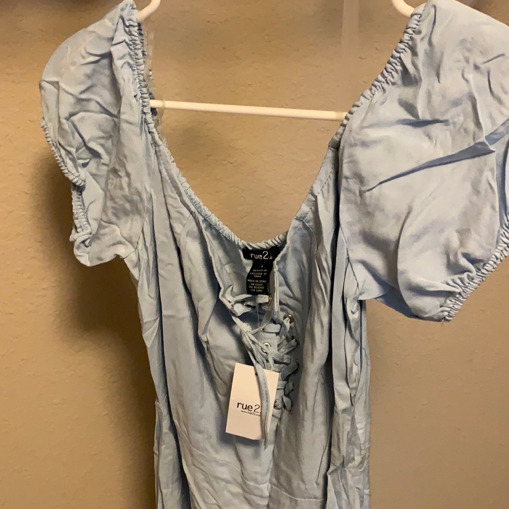 Dress - Picture 3 of 5